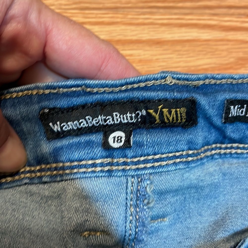 YMI WannaBettaButt, distressed jeans, mid rise, 18 - Picture 5 of 10